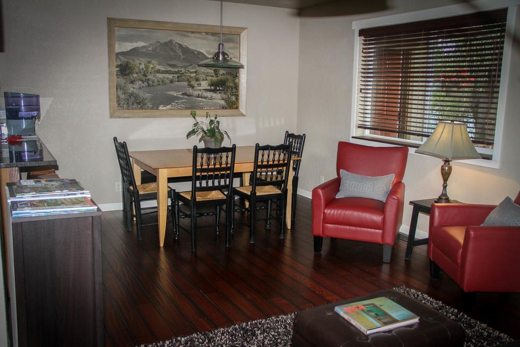 The 8Th Street Retreat Villa Carbondale Luaran gambar